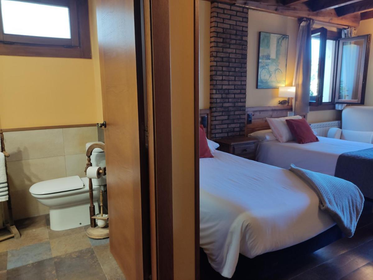 Hotel Rural Irati Selva De Irati Jaurrieta 外观 照片