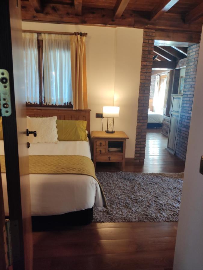 Hotel Rural Irati Selva De Irati Jaurrieta 外观 照片
