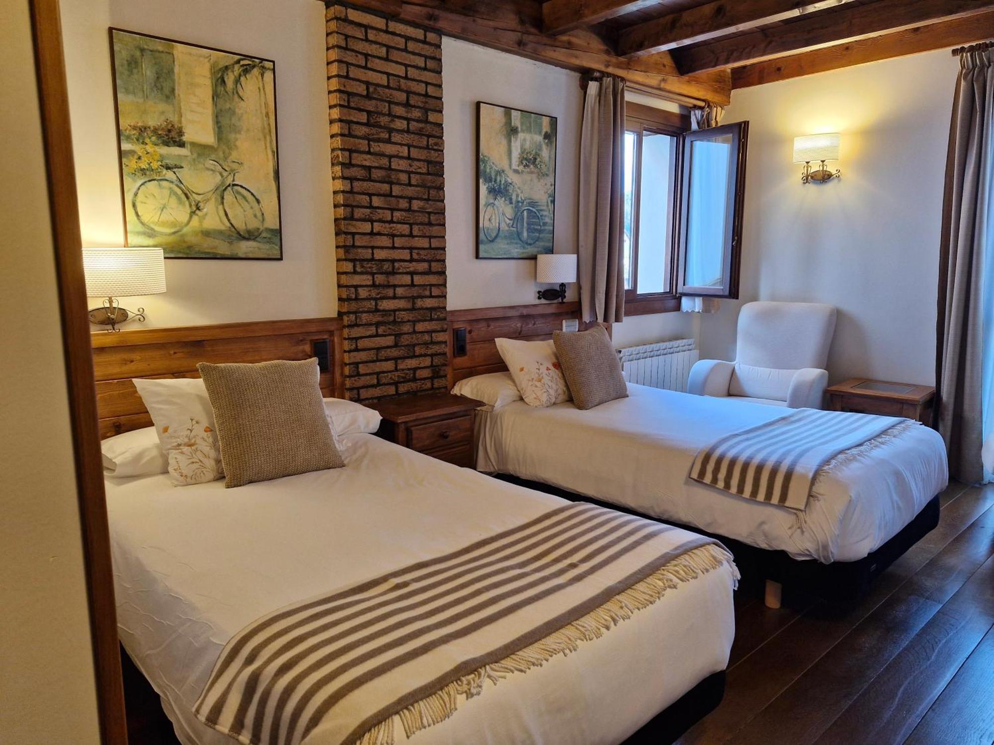 Hotel Rural Irati Selva De Irati Jaurrieta 外观 照片